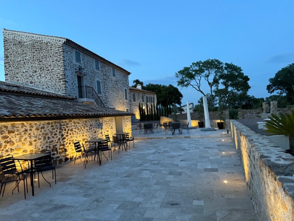 Terrasse de nuit - Domaine les Terres du Soleil